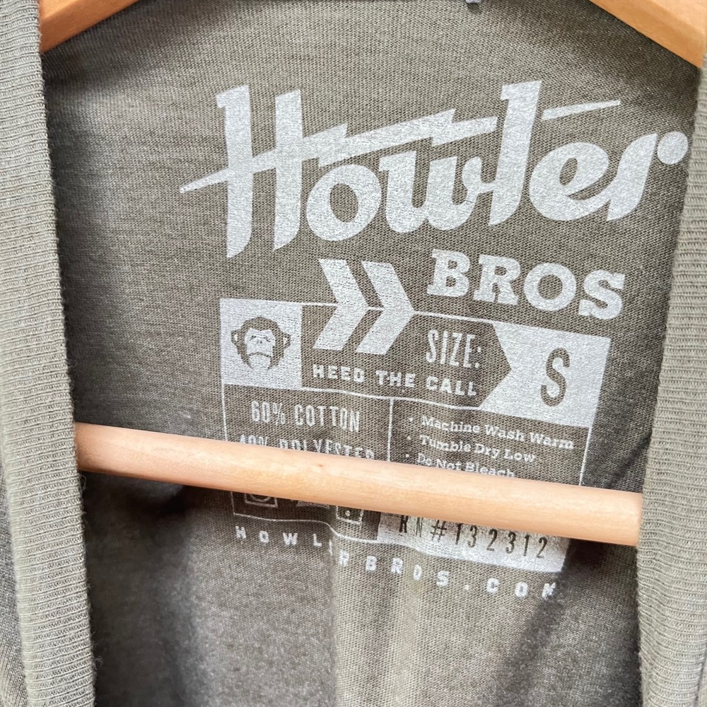 Howler Brothers Mens Graphic T-Shirt Small Heather Olive Green Fish Logo Tee - Picture 2 of 4